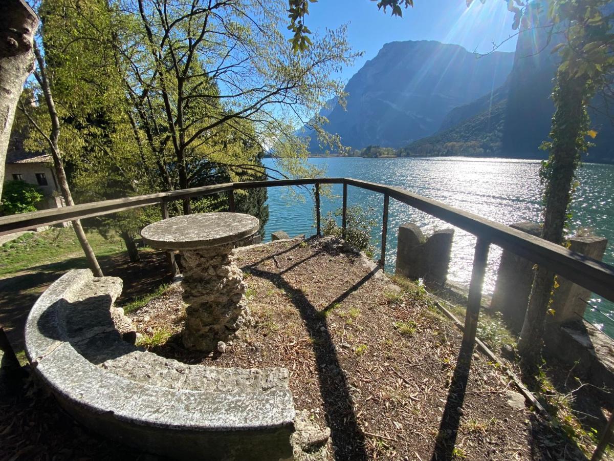 Castel Toblino Apartments Calavino Exterior photo